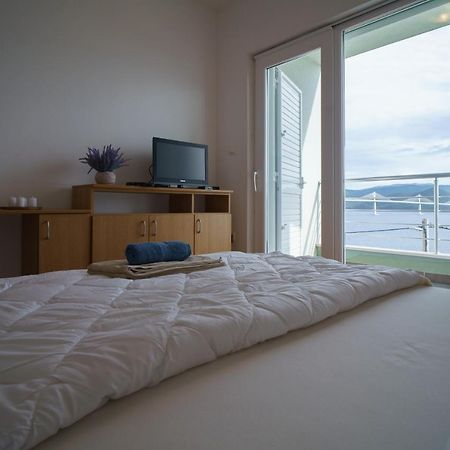 Apartment “Bel Ponte” קומרנה מראה חיצוני תמונה