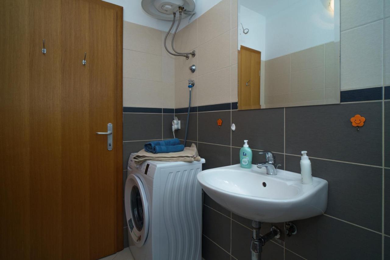Apartment “Bel Ponte” קומרנה מראה חיצוני תמונה