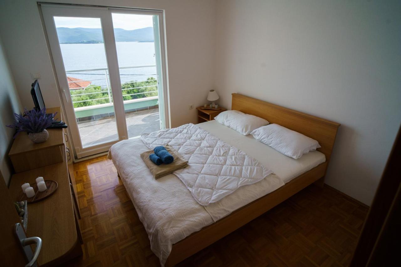 Apartment “Bel Ponte” קומרנה מראה חיצוני תמונה