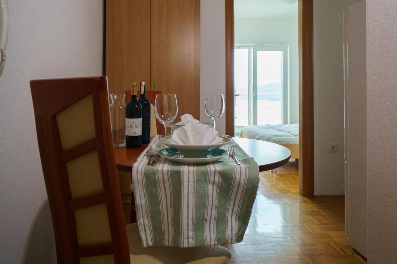 Apartment “Bel Ponte” קומרנה מראה חיצוני תמונה